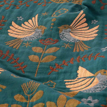 Reversible Scandinavian Bird Throw Blanket: King (230 x 250cm / 91 x 98in)
