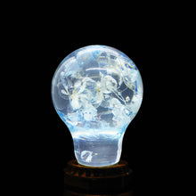 EP LIGHT Resin Blue Hydrangea Led Bulb: Bulb + Wooden Base