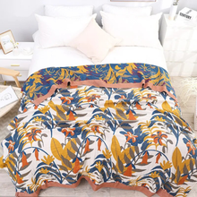 Spring Flowers Cotton Quilt: Small (150 x 200 cm/59.1 x 78.7 in)